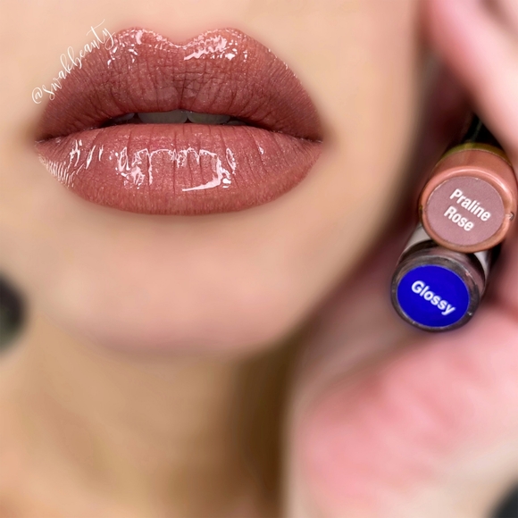 PRALINE ROSE - Picture 2 of 4